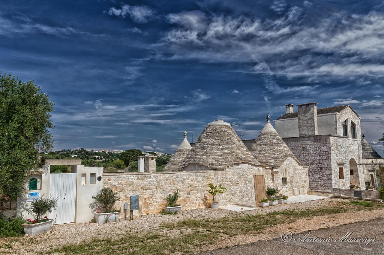 Trullo Particular Hotel Cisternino Esterno foto