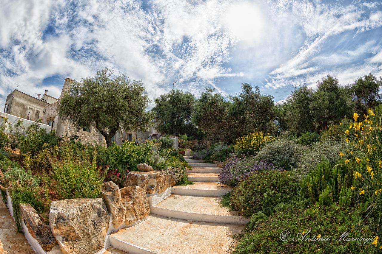 Trullo Particular Hotel Cisternino Esterno foto